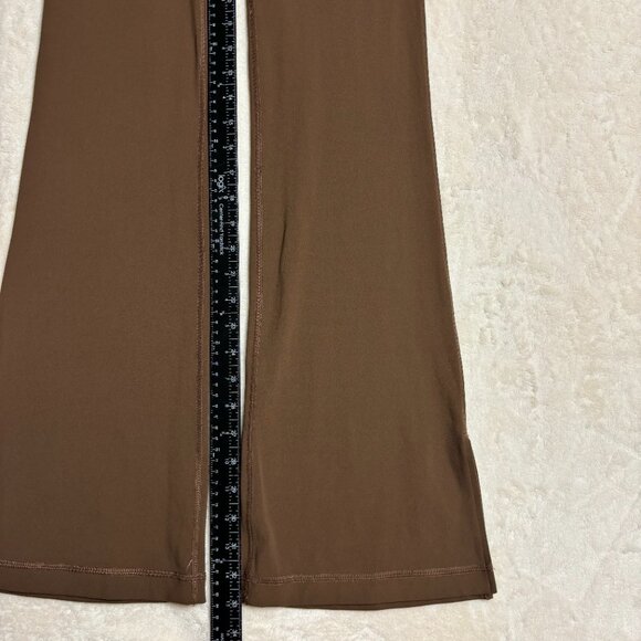 Lululemon Womens Groove High Rise Split Hem Flared Pant Size 4 Java Brown W5ENGS - Picture 14 of 14